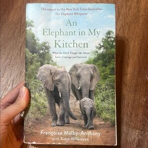 An elephant in my kitchen book